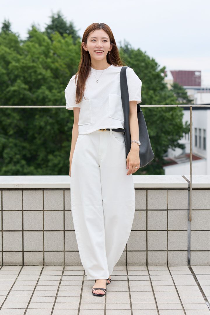 クラウドチームVERY王子咲希の[CAVORI]カスミソウトップスコーデ