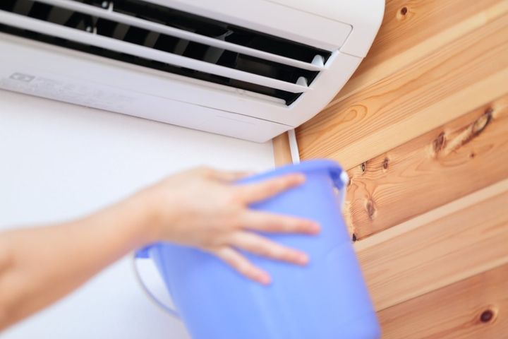 エアコンの水漏れが生じた場合の対処法とは？（画像はイメージ）