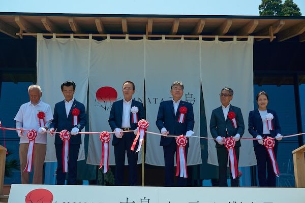 【宮崎県日南市】アクセスはヘリコプターかクルーザーで。無人島にリゾート「HINATA大島」が誕生