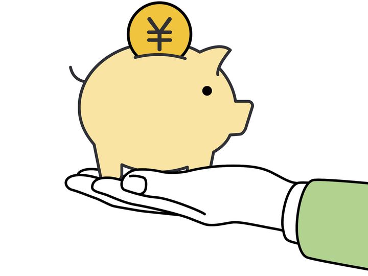 エアコンは送風とサーキュレーターで乗り切る！世帯年収480万・49歳女性が月5000円を浮かせた驚きの対策 