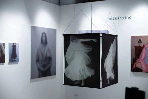 台湾・TSUTAYA BOOK STORE 松菸店で、写真集『mizuiro ind』のエキシビジョン開催！