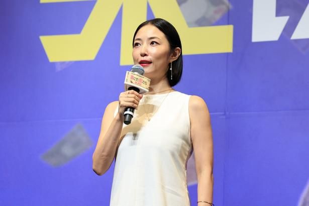 訳あり主婦、美奈役のMEGUMI