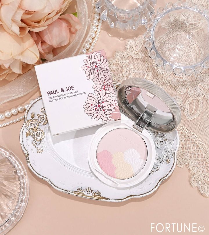 PAUL & JOE BEAUTE（ポール ＆ ジョー...