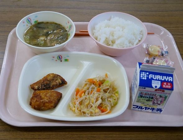 【千葉県銚子市】骨を気にせずおいしく魚を食べる体験を。飯田商店が学校給食に「骨取りさば」を提供