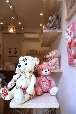 【京都府京都市】着物がかわいいテディベアに！文様の意味を込めるギフトの実店舗が祇園にオープン