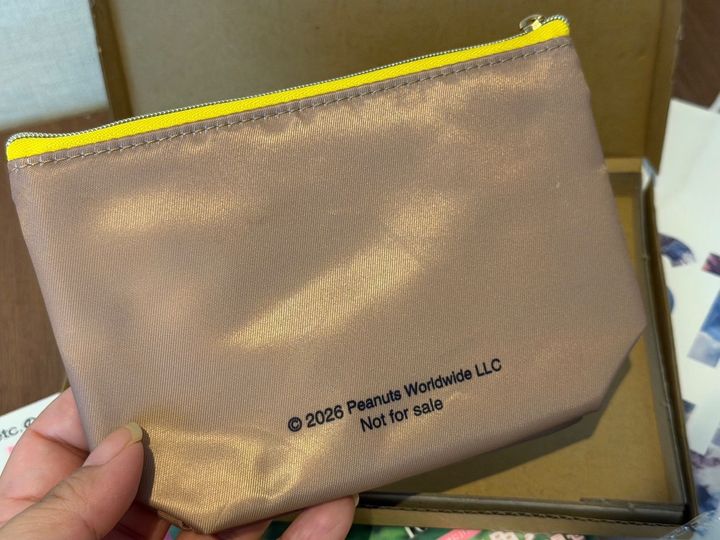 【300円】ネットで完売続出！ゼクシィ国内リゾート版のスヌーピー付録が可愛すぎる
