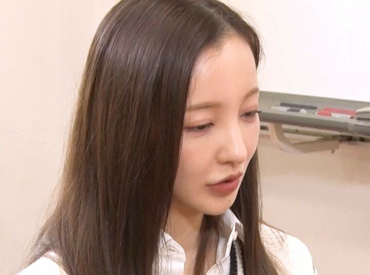 板野友美「お手伝いさんも海外の方だから…」