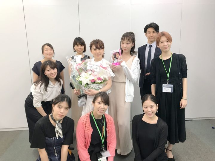 自分が信じるプロダクトを世界中に届けたいと語る垣内綾子さん