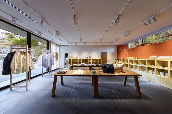 【広島県廿日市市】HOTEL FORK ＆ KNIFE Miyajimaで、写真集『Hiroshima 1958』がテーマのトーク企画開催