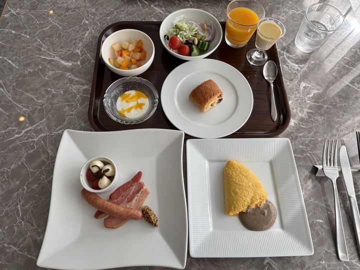 朝からうれしい彩り豊かな洋食メニュー