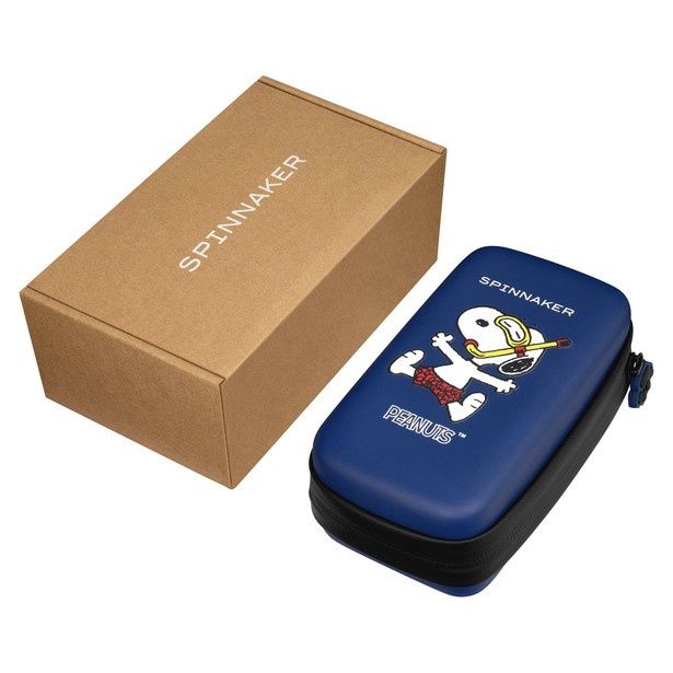 ファン必携、PEANUTSデザインの専用ケースに収めて届く限定モデル