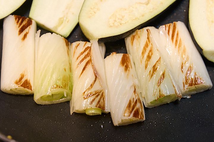 焼く