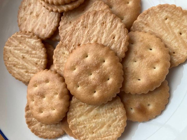 ダイソー：梶谷食品 コンガリサクサク 86g