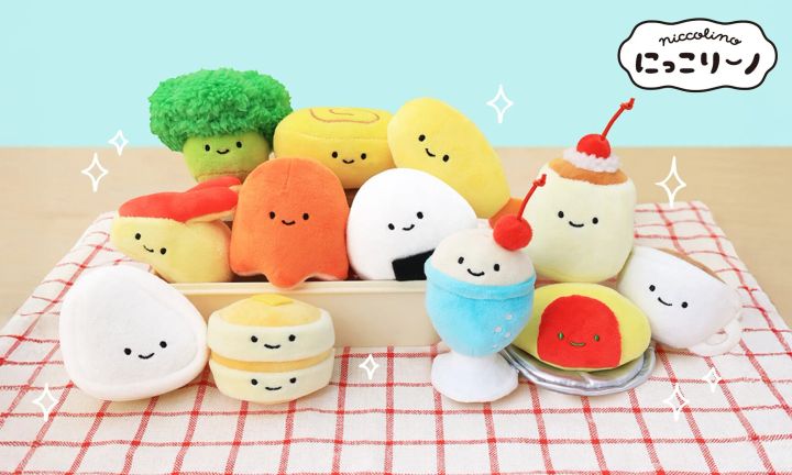 「にっこりーノ」シリーズのぬいぐるみ一例