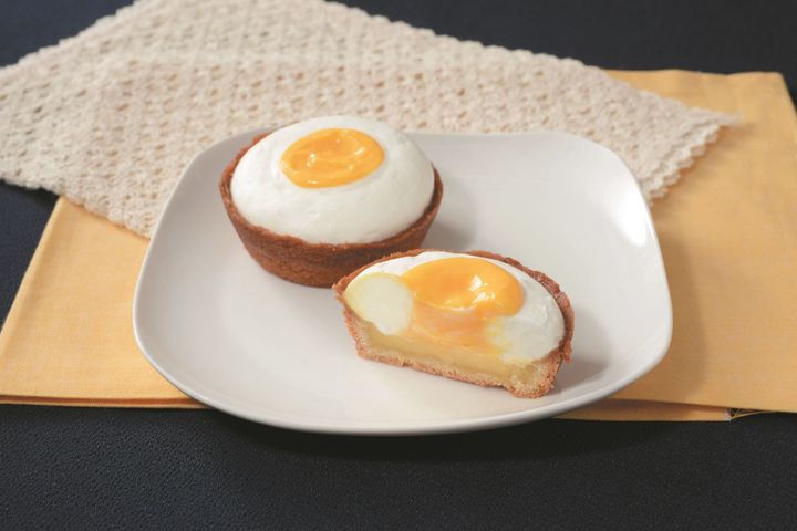 ローソン「月見カスタードプリンタルト」