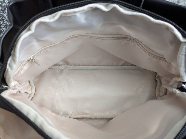 BRILMY ズボラに優しい3層バッグ メイン収納部の内部写真