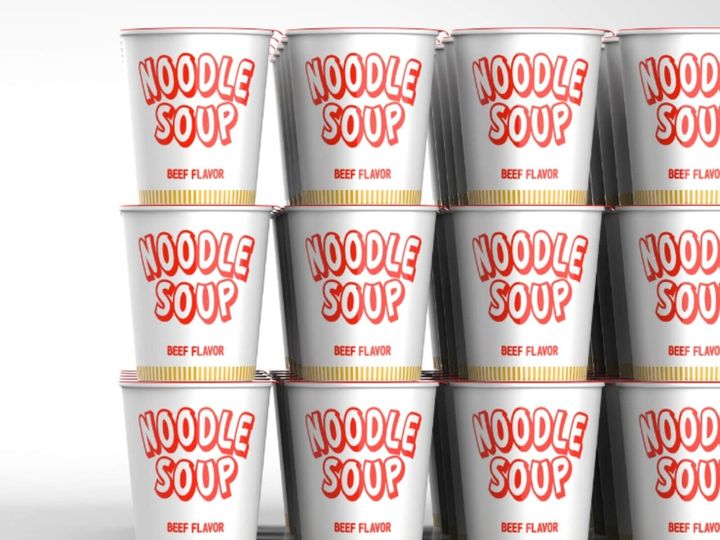 日清食品のカップヌードル公式Xは8月27日に投稿を更新。今後に関する報告をし、「ルイージとコラボだろうな」などと反響を呼んでいます。（サムネイル画像出典：PIXTAより）