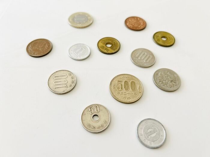汚れた硬貨が