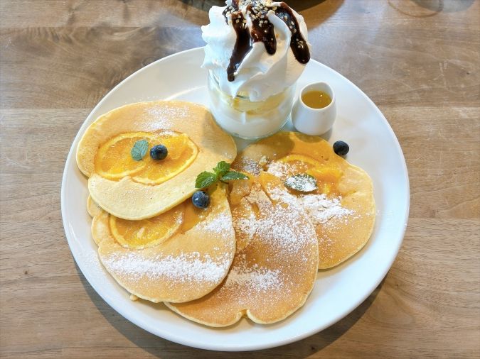 エッグカフェ オレンジパンケーキ