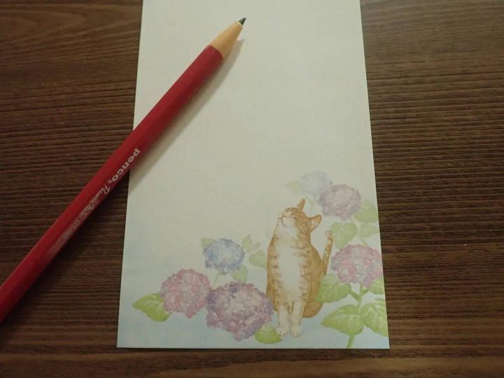 ダイソー：一筆箋(あじさいと猫、24枚、2柄、各12枚)