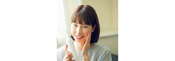 【外から担当】ヘア＆メイクアップアーティスト 高橋里帆さん 撮影／大森忠明