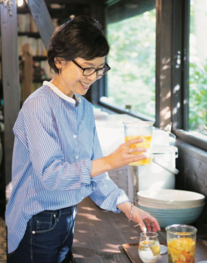 目が弱く、光に敏感なので、1は必須。外出時は真冬でもかけていて愛犬との毎日の散歩にも欠かせない一本。 