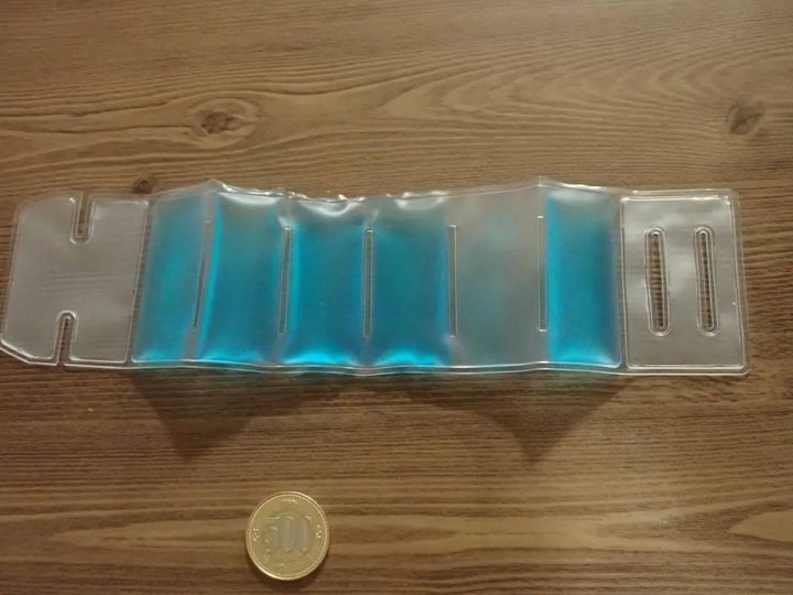 DAISO(ダイソー)：手首用クールバンド