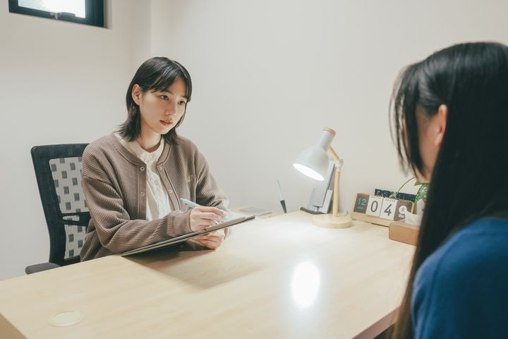 (C)2026「平行と垂直」製作委員会