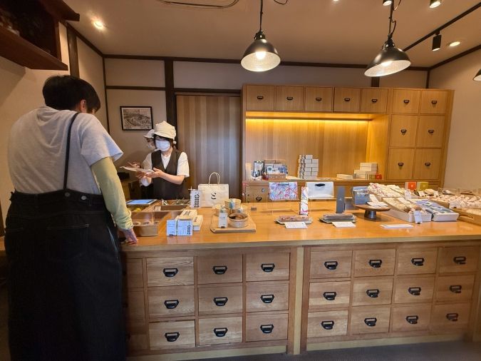 季のせ内観