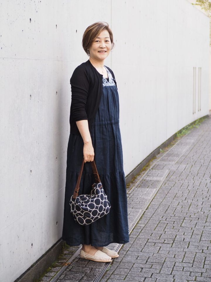 【1週間スナップ】50代こそシンプルがステキ！ 少ないアイテムで洒落るシンプルコーデ7選