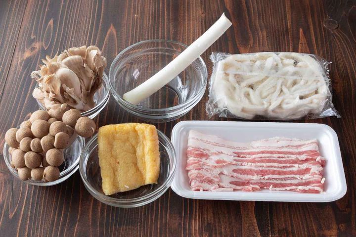 「きのこの肉汁うどん」レシピ