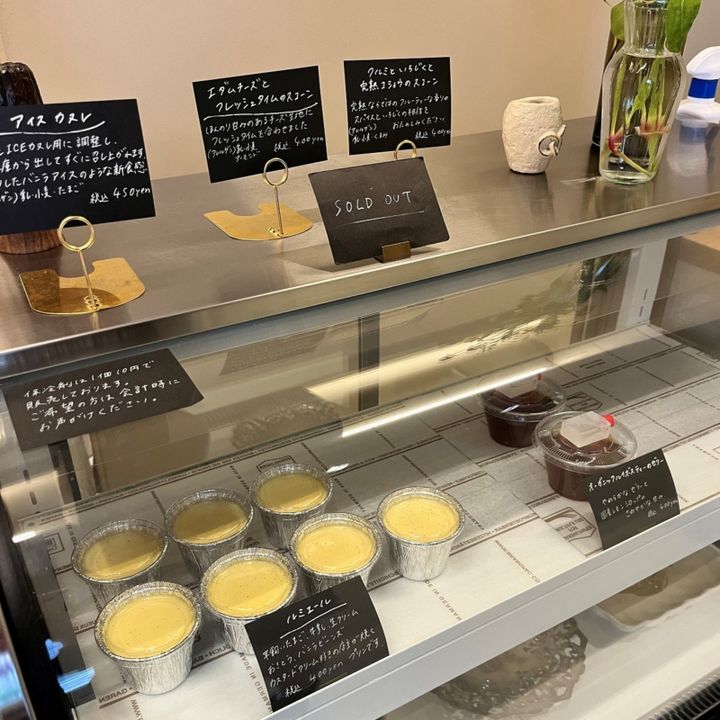 カヌレ以外にもプリンやゼリーも美味