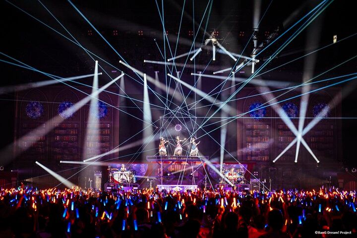 【写真・画像】【セットリスト掲載】日替わり楽曲を含む全14曲を披露！Roselia「Lehre der Rose」レポート 6枚目
