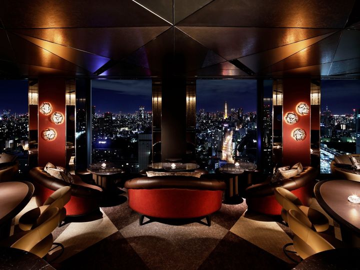「DINING & BAR TABLE 9 TOKYO」から望む夜景