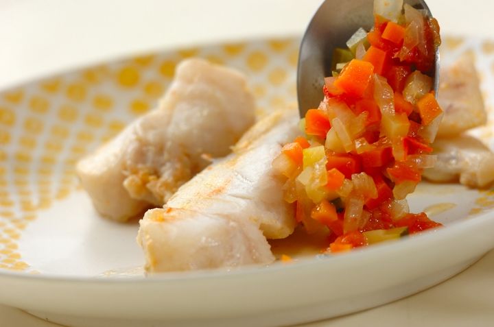 定番の魚料理 白身魚の蒸し煮 おもてなしにも by保田 美幸さんの作り方3