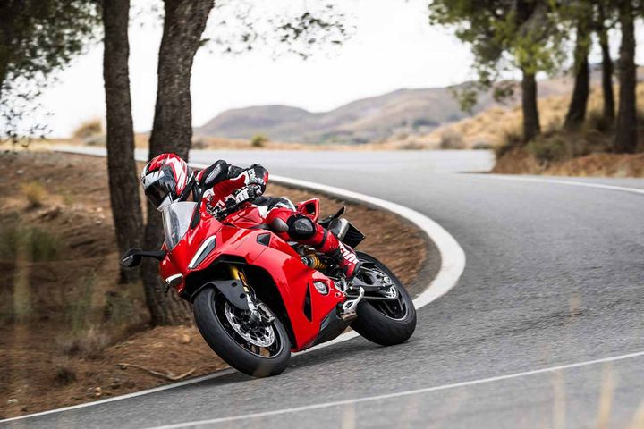 Panigale DNA Experience