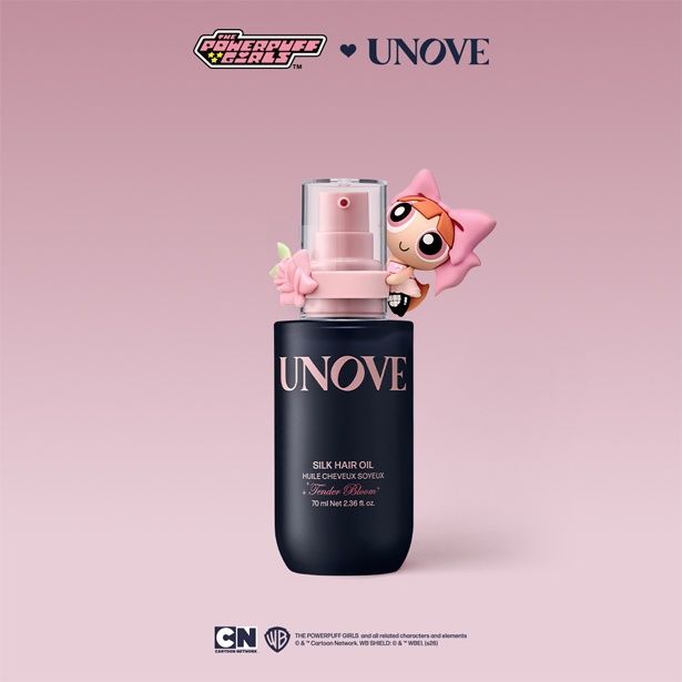 「アノブ シルクヘアオイル テンダーブルーム」(1870円) THE POWERPUFF GIRLS and all related characters and elements (C) & (TM) Cartoon Network. (s26)