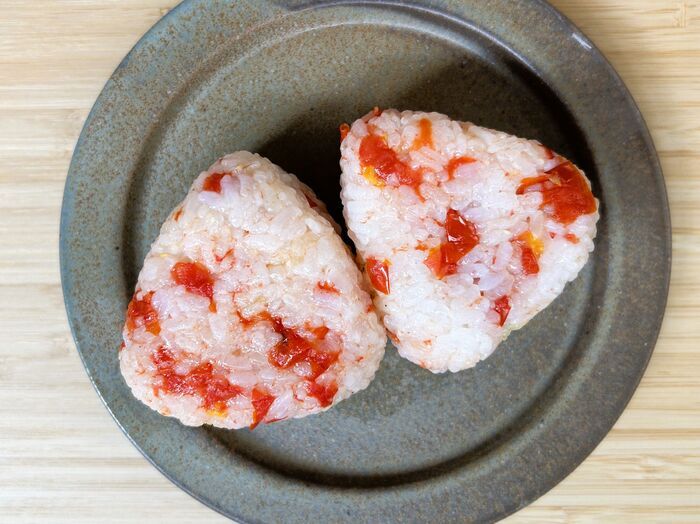 『カラフルおにぎり』の作り方！もっと楽しくなる♡お弁当箱が宝石箱に♪