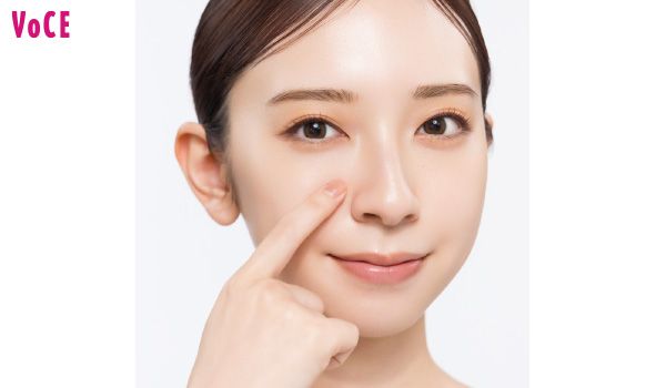 テカリや毛穴をオフしてフラットな肌に