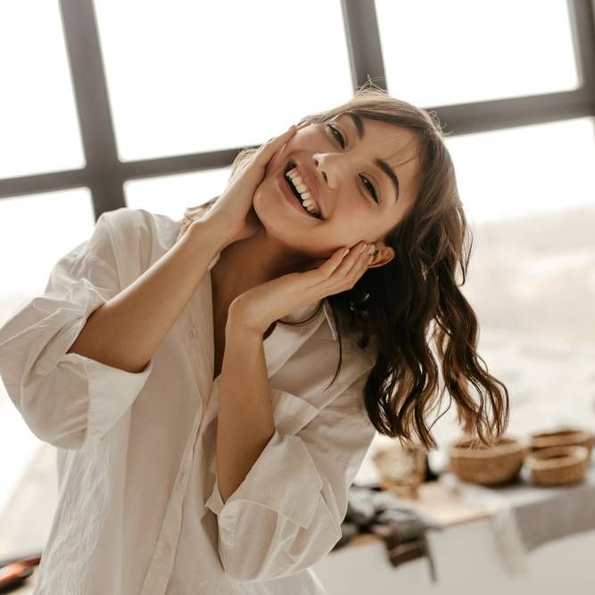 女性