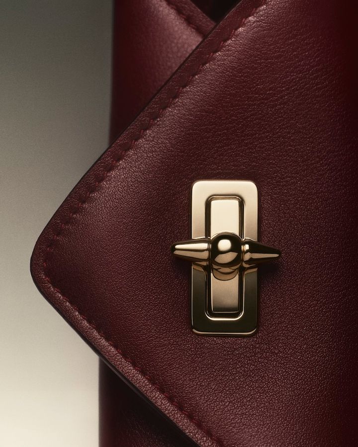 2026/08/PULE1403_LEATHERGOOD_TOTE_SAVOIR-FAIRE.jpg