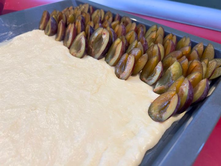 プラムケーキ 菓子パン