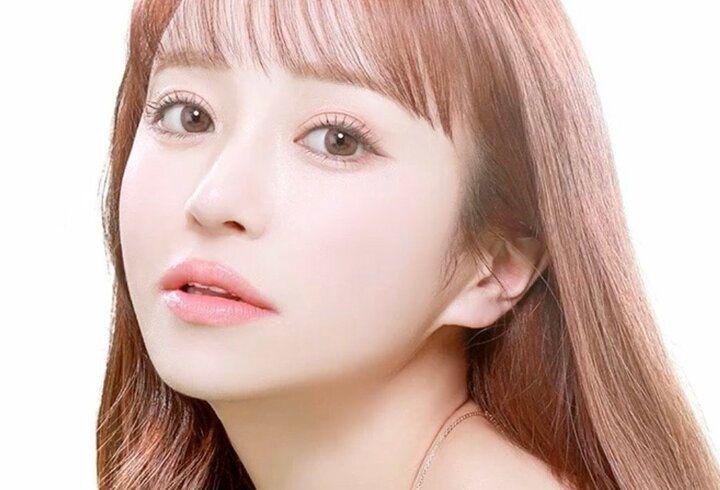【写真・画像】“整形総額2000万円”伝説のキャバ嬢（37）「同じ店の子と同じ顔にした」初整形のきっかけを告白 1枚目