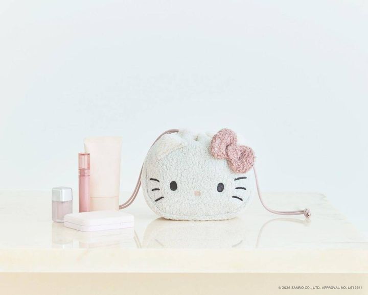 HELLO KITTY × BRILMY ズボラさんでも整理がかなう 巾着コスメポーチ BOOK PALE PINK ver.