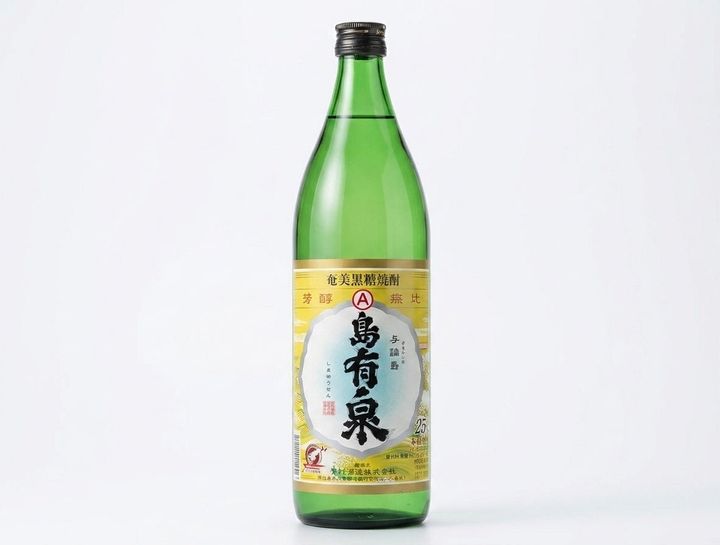 黒糖焼酎「島有泉」のボトル
