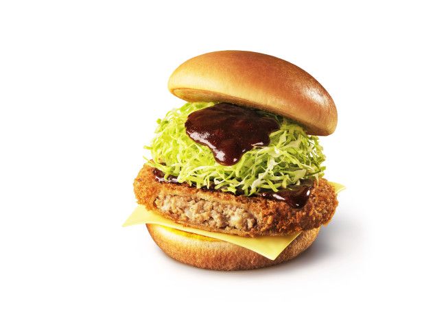 モスバーガー、新たな「月見フォカッチャ」9．9から発売！ “黄金”をテーマにさつまいもスイーツも展開中 width=