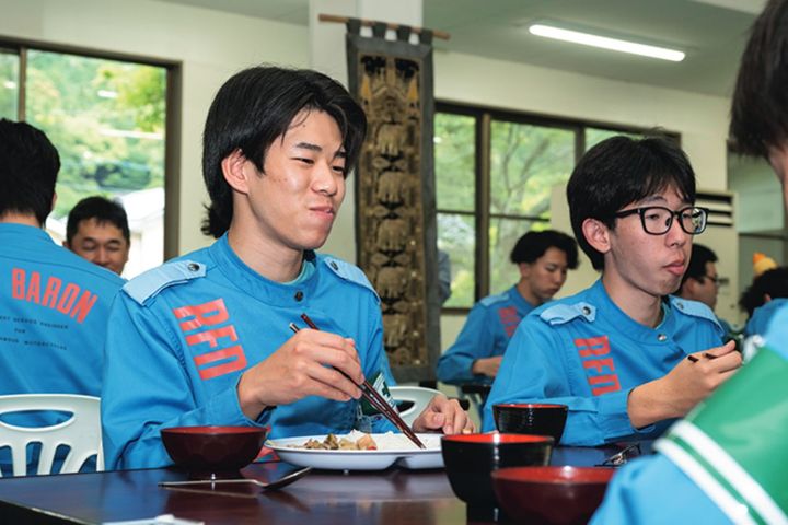 ヒトづくりとモノづくりづくりの拠点「二輪整備専門スクール」｜レッドバロンのヒトづくりモノづくり