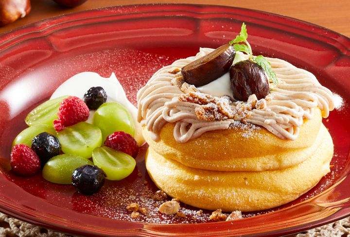 渋皮栗とマスカットのパンケーキ