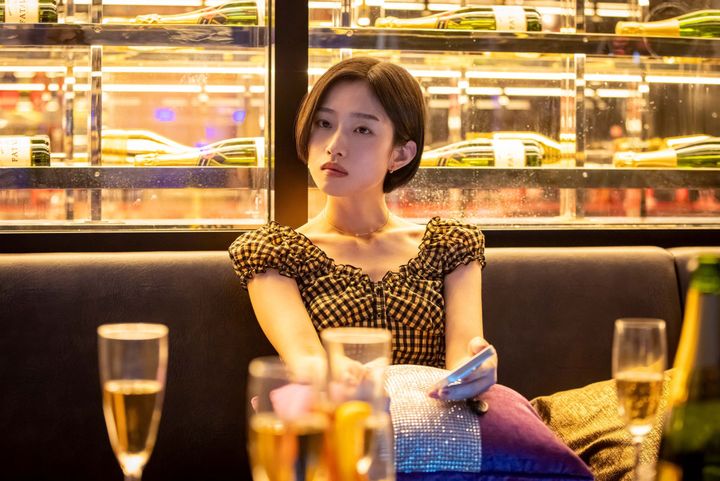 ドラマ『ポリティカルパン』に出演する河合優実 （C）フジテレビ width=