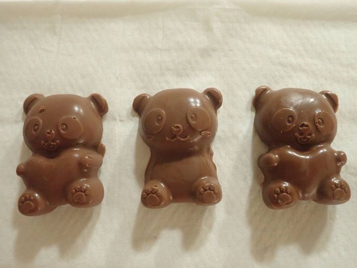 ダイソー：シリコーンチョコモールド(パンダ)